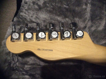 Fender American Elite Telecaster Sunburst - 4