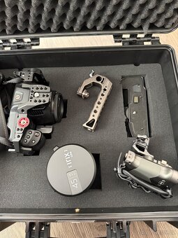 BMPCC 6K Pro + Irix Cine Lens 45mm + Kufr a příslušenství - 4