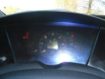 Honda CIVIC - 4