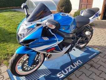 Suzuki GSX-R 600 - 4