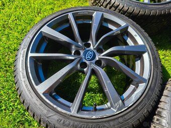 Dvourozměrná zimní sada KIA Stinger r19 5x114,3 - 4