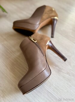 Dámské Tommy Hilfiger - Podzim/Zima - 4