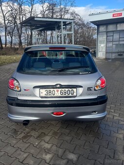 Peugeot 206 - 4