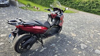 Gilera GP 800 2011 - 4