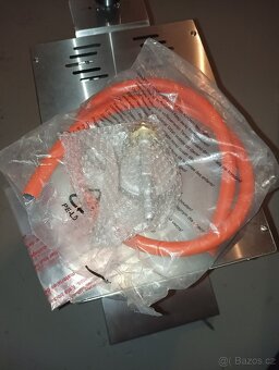 Plynový gril/trouba/pec PB - 4