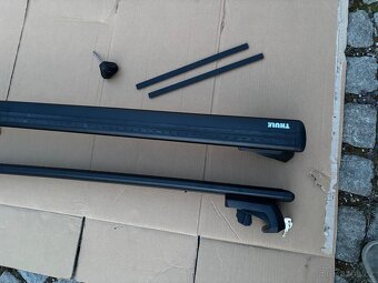 Střešní nosiče/ příčníky THULE - 4