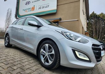 Hyundai i30 1.6-spotř.5l/100km - 4