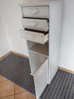PRODEJ SKŘÍŇKY - 4