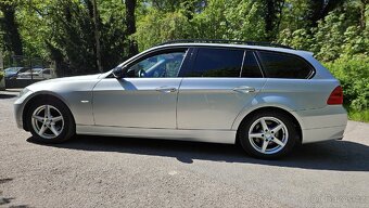 BMW 320, 2.0 diesel, M47,
2007rok
💥Nájezd 193000km - 4