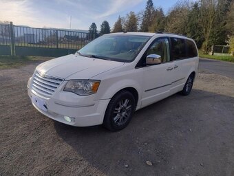 Chrysler towen country 4,0L LPG 2010 - 4