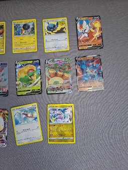 Prodám kartičky pokémonů - 4