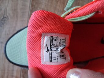 Nike - 4