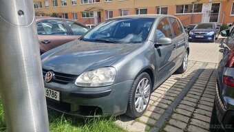 Prodám golf 5 1.9tdi - 4