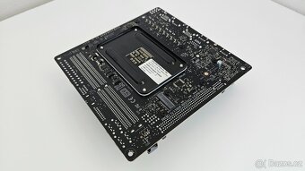 Základ počítače: Asus B550-I + Ryzen 5 3600 + 32GB RAM - 4