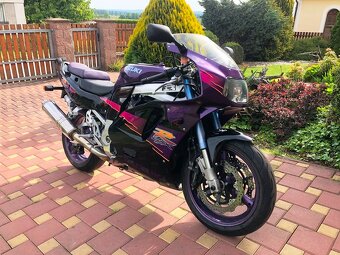 Suzuki GSX-R 750, GSXR 750w, rok 1992, 1994 - 4