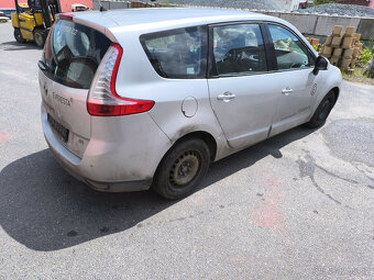 Renault Megane Scenic veškeré náhradní díly z vozu - 4