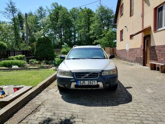Volvo XC70 D5 manuál - 4