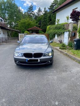 BMW 750i LPG - 4