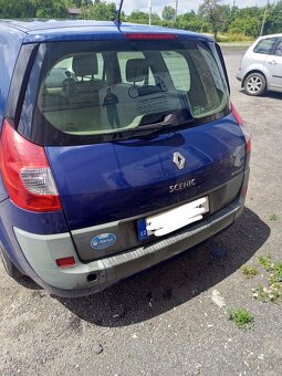 Renault Grand Scenic 2 - 4