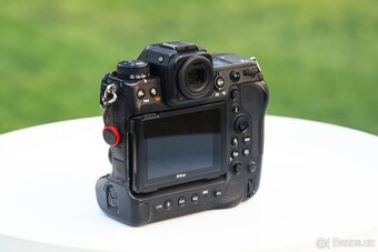 Nikon Z9 - 4