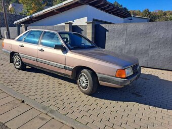 Audi 100 C3 Doutnik , rok výroby 1987 - 4