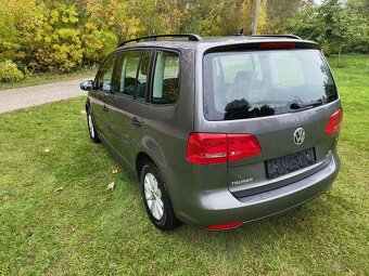 Volkswagen Touran 1.6 TDI BlueMotion Technology Comfortline - 4