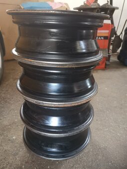 Sada 4 ks plechové disky Toyota Yaris III 14" ET39 - 4