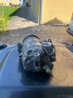Kompresor klimatizace BMW DENSO 2.0 D N47 6987862-02 - 4