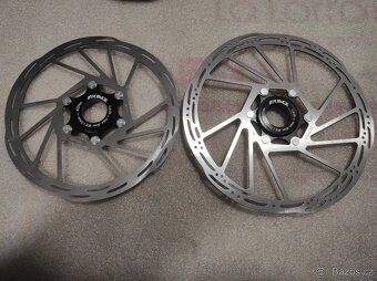 Brzdové kotouče uchycení 6der a centralok. 10 - 4