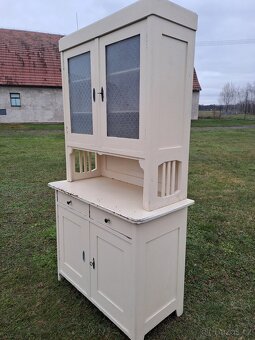babiččin kredenc na chalupu č.2 - krásný - 4