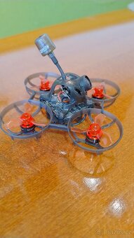 Mini FPV dron - 4