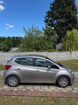 Hyundai ix20 1.4i benzín - 4