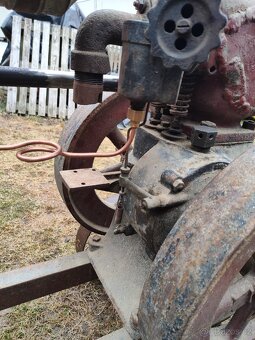 Stabilní motor Triumph (Slavia) 3Hp - 4