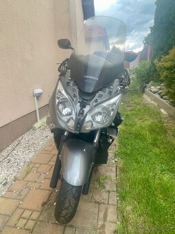 Honda SW-T 600 - 4