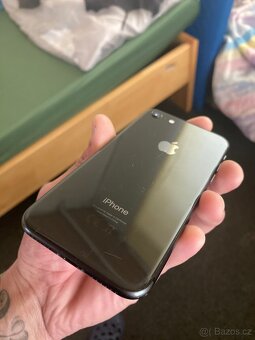 iPhone 8 64Gb - 4