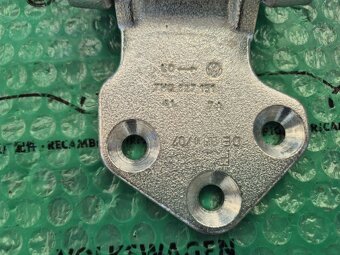 levý horní pant zadních křídlových dveří VW Transporter T5 , - 4