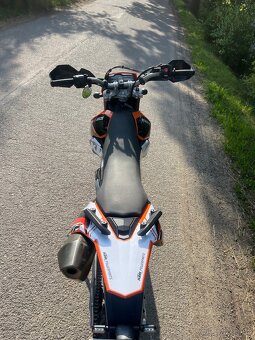 KTM 690 Enduro - 4