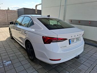 Škoda Octavia 2,0 TDI TOP - 4