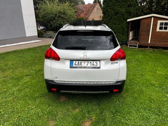 Peugeot 2008 1.2i 60KW Automat naj 96Tkm nové v ČR - 4