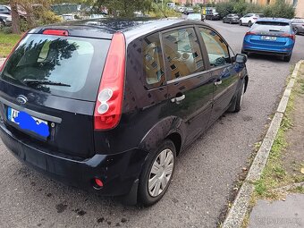 Ford fiesta - 4