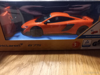 RC auto na dálkové ovládání 1:24 Mclaren 675 - 4