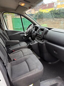 Opel vivaro 2017 L2H1 - 4