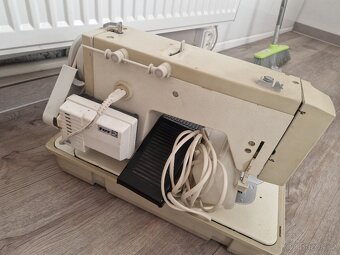 Šicí stroj Veritas - 4