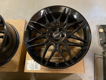 21 alu Dotz 5x112 mm, černé, 4ks - 4