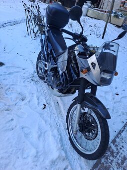 Kawasaki kle 500 - 4