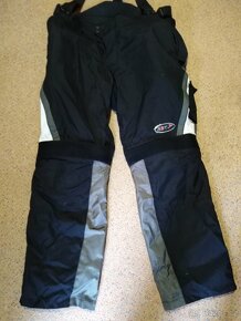 MOTORKÁŘSKÉ KALHOTY. - 4