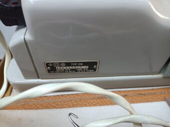 Šicí stroj Lada - 4