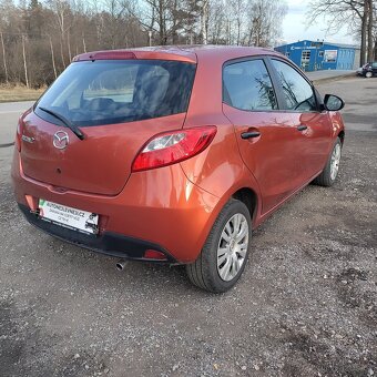 Mazda 2, 1,3KRÁSNÁ,130TKM,1MAJ.SERVISKA - 4