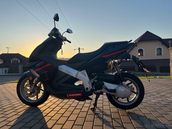 Skútr Derbi GP1 Open 50 čip - 4