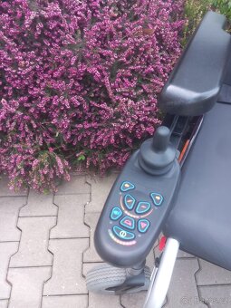 Elektrický invalidní vozík B+B Terra - 4